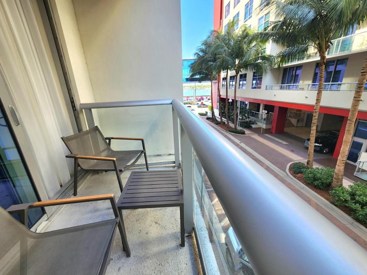 Hollywood Studios Condo Costa Exterior photo