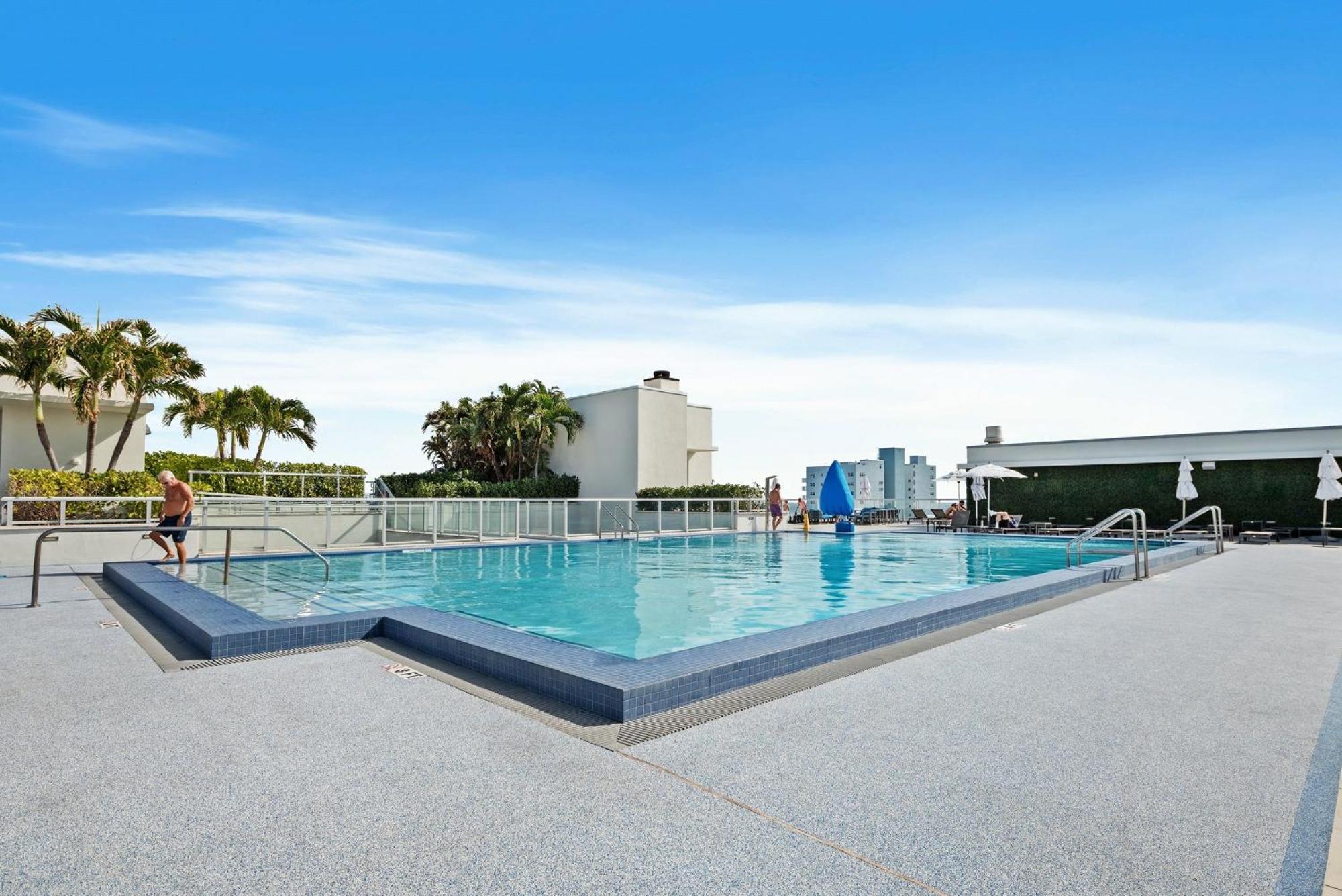 Hollywood Studios Condo Costa Exterior photo