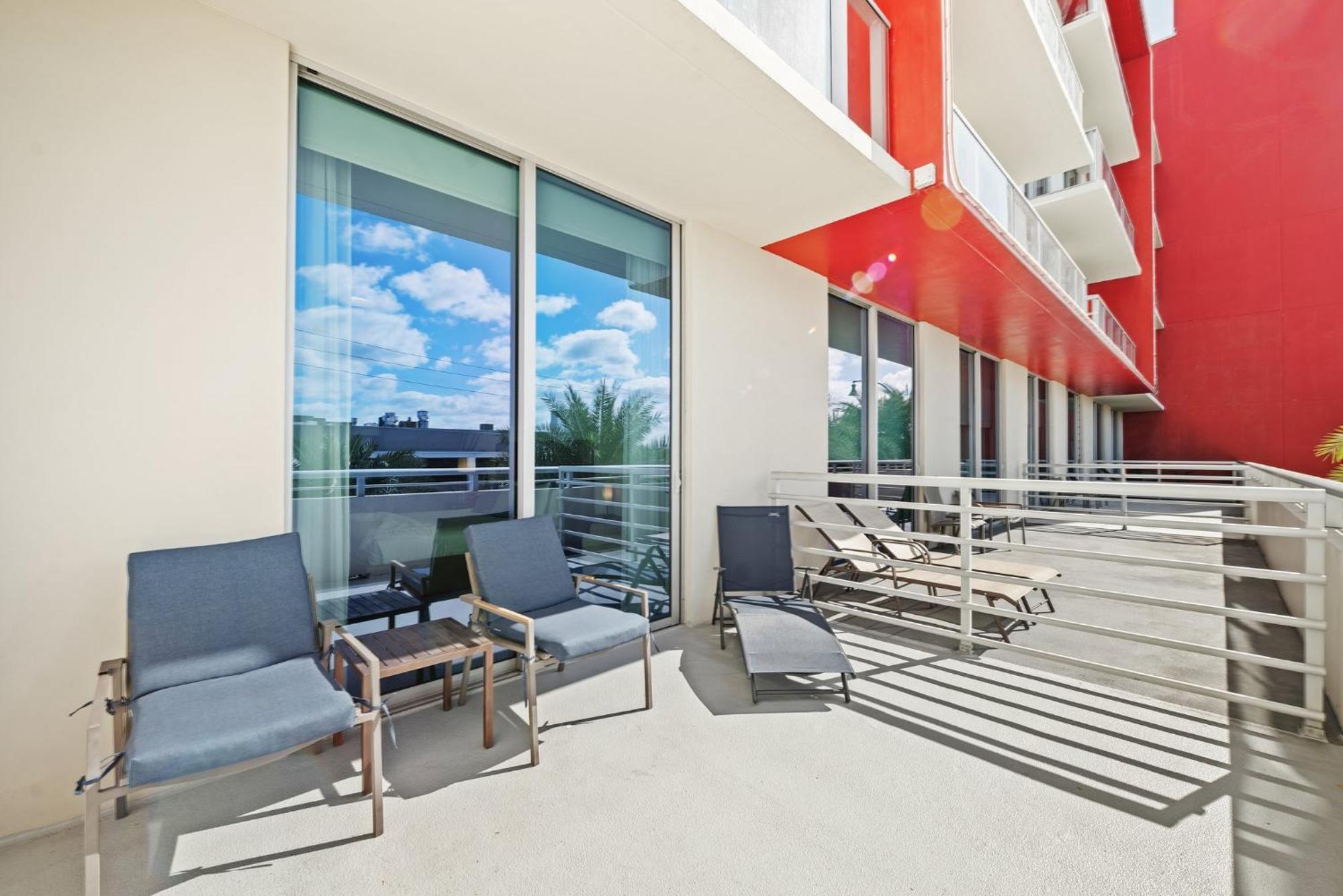 Hollywood Studios Condo Costa Exterior photo